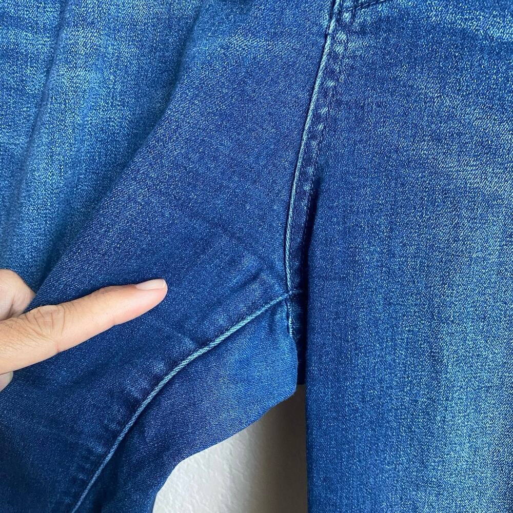 LUUKSE Wide Leg High Rise Jeans Size 16 Darker Wash Denim w Rainbow Pocket Plus - Picture 9 of 12